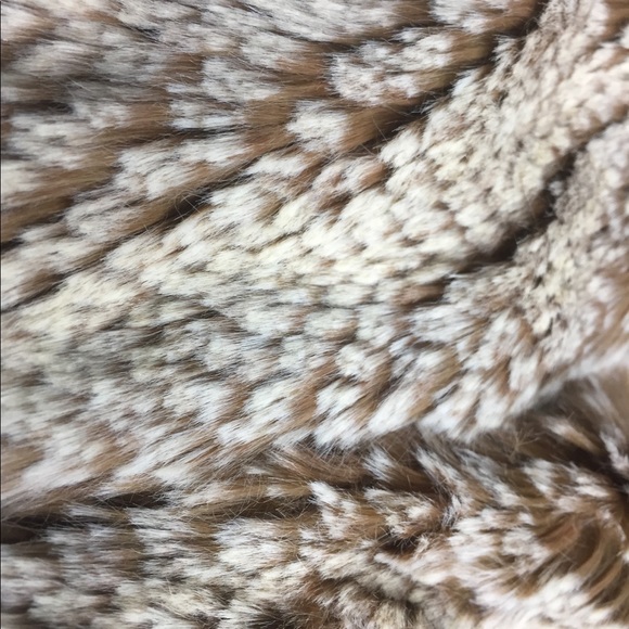 Dylan Faux Fur Vest size XS - Picture 8 of 12